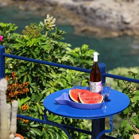 Vathias * Città di Skopelos